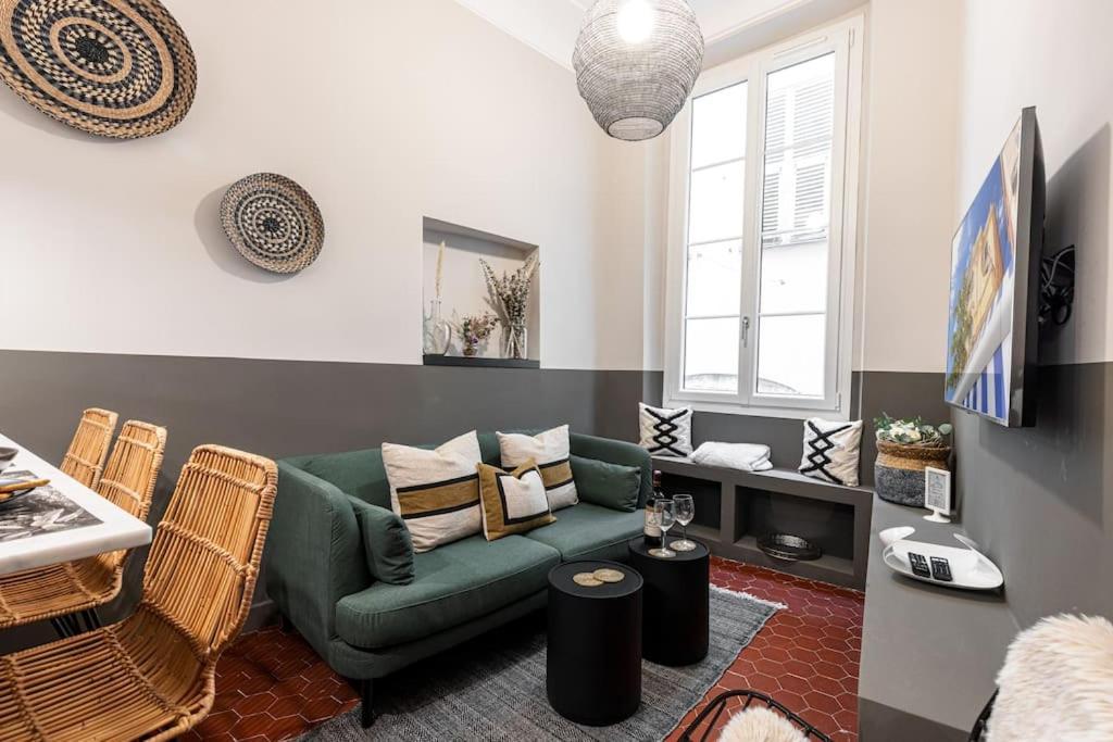 ניס La Croix - Old Town Modern Apartment - 2 Bedrooms מראה חיצוני תמונה