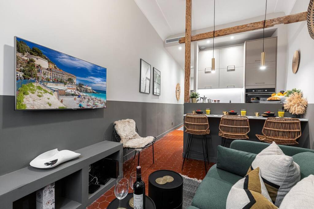 ניס La Croix - Old Town Modern Apartment - 2 Bedrooms מראה חיצוני תמונה