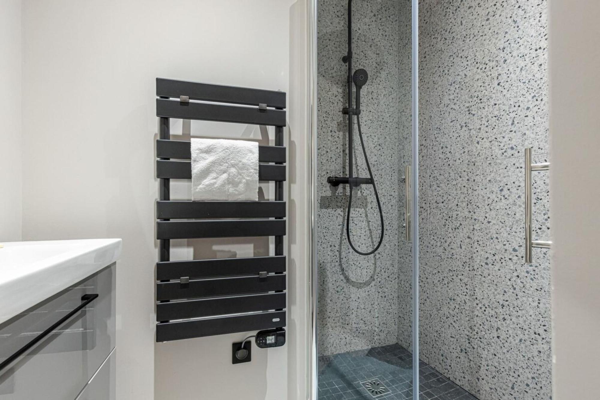 ניס La Croix - Old Town Modern Apartment - 2 Bedrooms מראה חיצוני תמונה